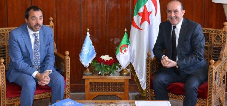 Le Ministre de l’Intérieur des Collectivités Locales et de l’Aménagement du Territoire reçoit le coordonateur résident des Nations Unies en Algérie