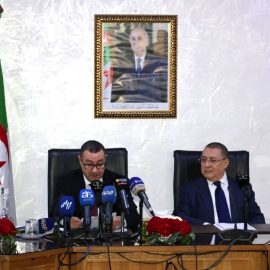 سعيد سعيود يتسلم مهامه على رأس وزارة الداخلية والجماعات المحلية والنقل