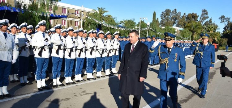 وزير الداخلية و الجماعات المحلية و النقل يشرف على مراسم حفل التخرج الموحد لأعوان الشرطة