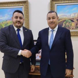 وزير الداخلية والجماعات المحلية والنقل يستقبل نائب رئيس المجلس الشعبي الوطني المنتخب عن ولاية باتنة