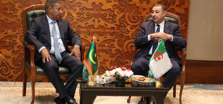 Le ministre de l’Intérieur reçoit le ministre mauritanien de l’Équipement et des Transports Le ministre de l’Intérieur reçoit le ministre mauritanien de l’Équipement et des Transports
