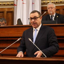 وزير الداخلية يعرض أمام أعضاء مجلس الأمة نص قانون عضوي يُعدّل ويُتمّم الأمر رقم 21-01 المؤرخ في 10 مارس 2021، المتضمن القانون العضوي المتعلق بنظام الانتخابات