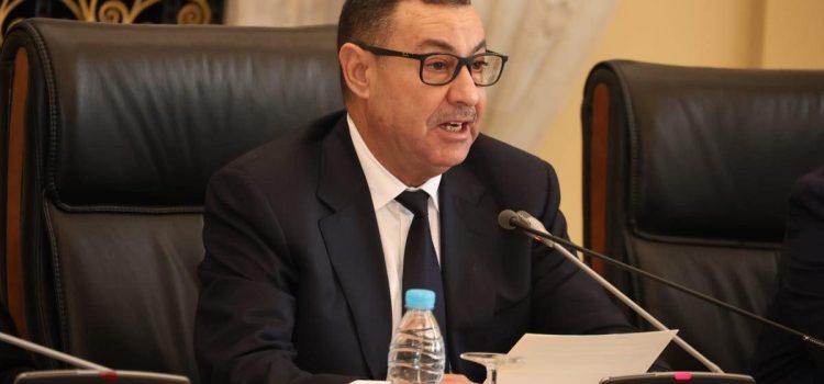 Conseil de la Nation : le ministre de l’Intérieur présente devant la commission compétente un projet de loi fixant les circonscriptions électorales et le nombre de sièges à pourvoir au Parlement